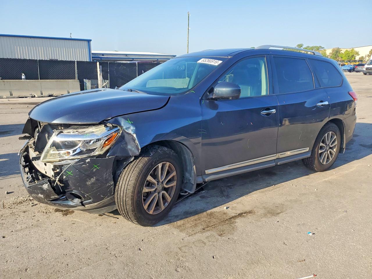 2015 NISSAN PATHFINDER SL