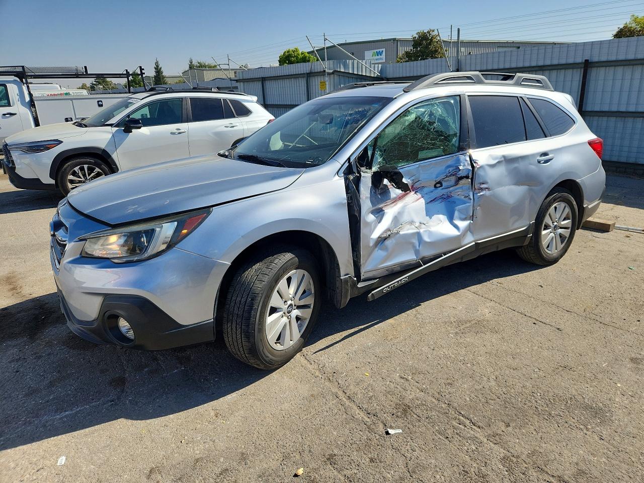 2019 SUBARU OUTBACK 2.5I PREMIUM