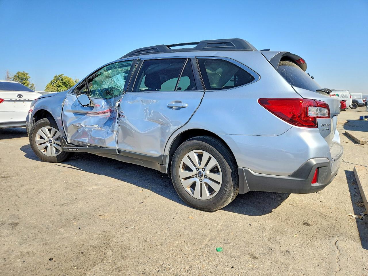 2019 SUBARU OUTBACK 2.5I PREMIUM — снимка 2