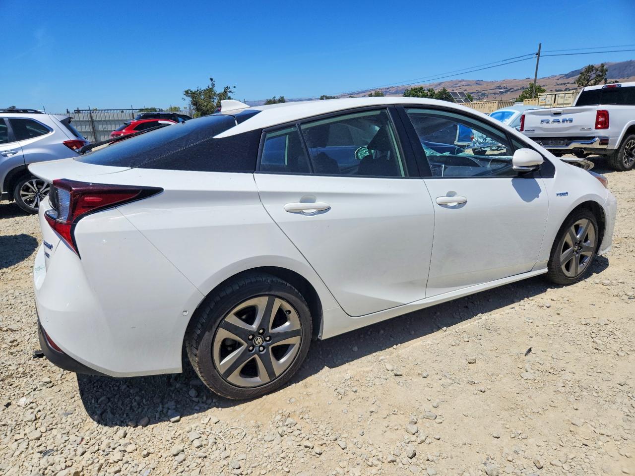 2020 TOYOTA PRIUS XLE — снимка 3