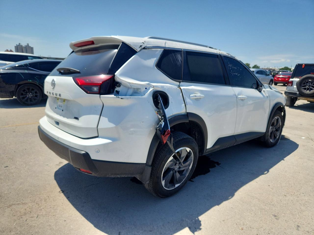 2026 NISSAN ROGUE SV — снимка 3