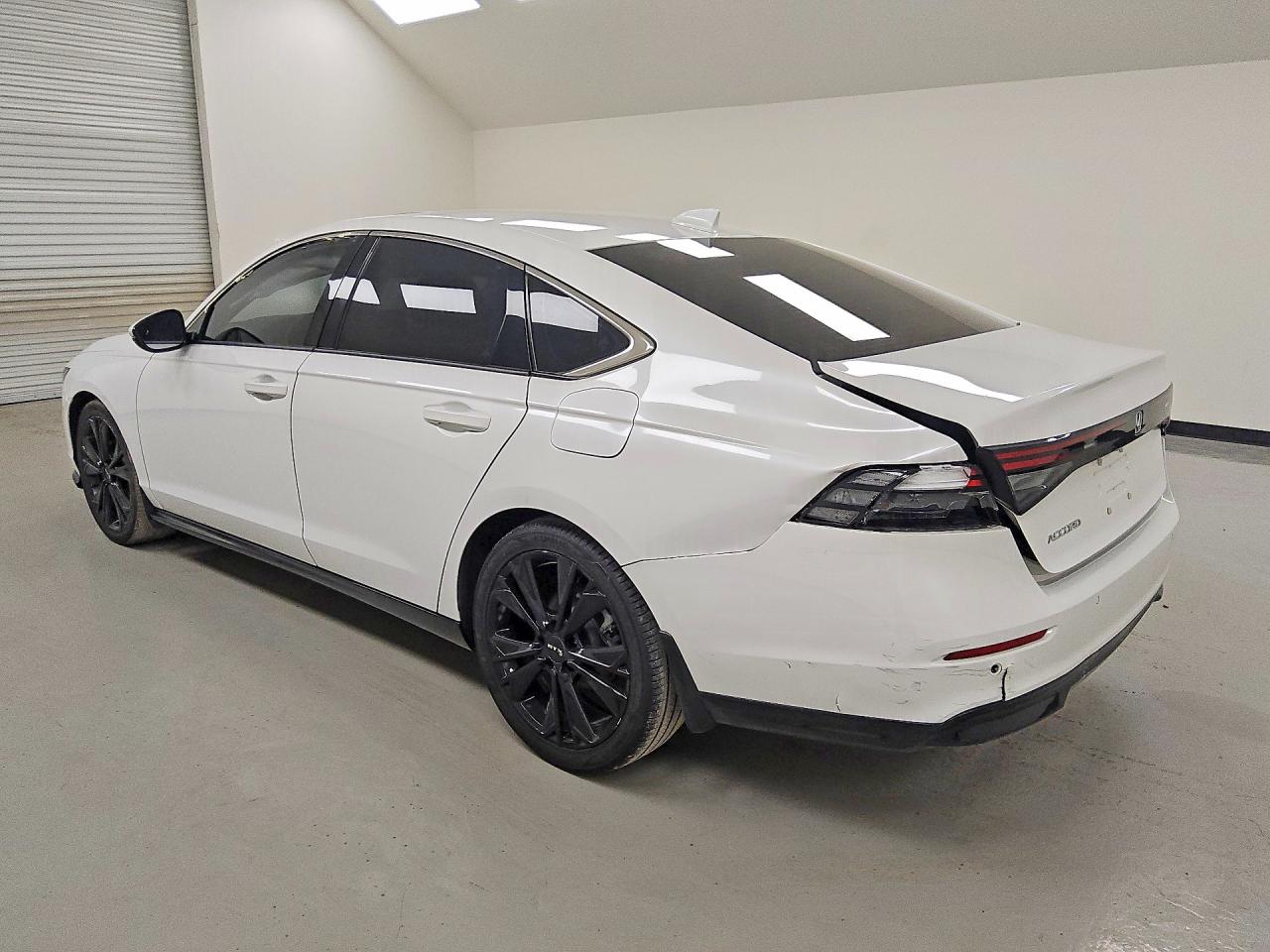 2023 HONDA ACCORD TOURING HYBRID — снимка 2