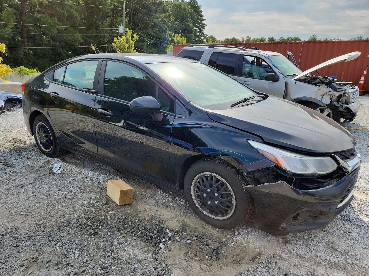 2019 CHEVROLET CRUZE LS — photo 4