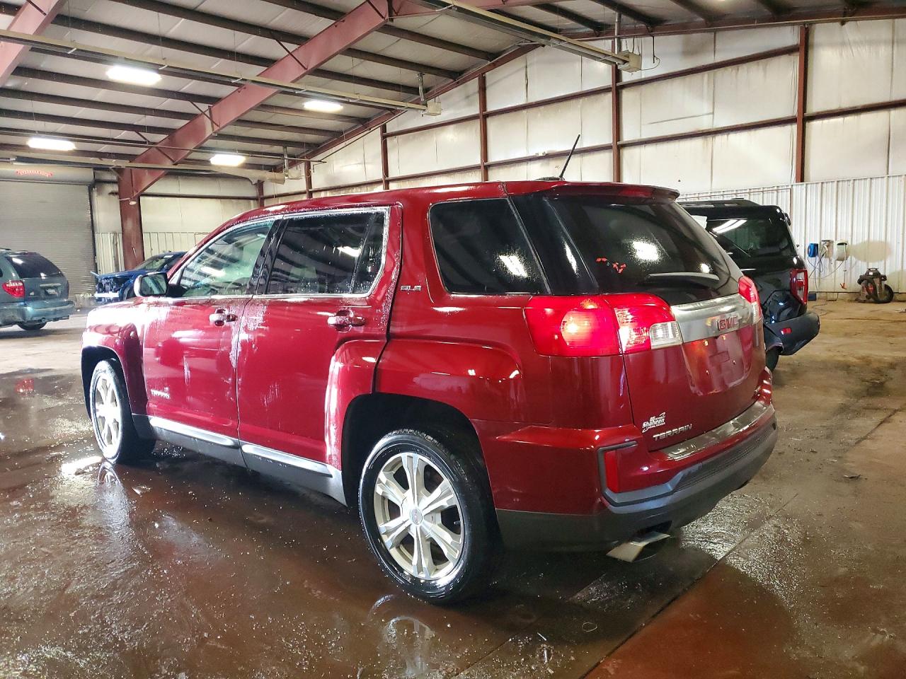 2017 GMC TERRAIN SLE — снимка 2