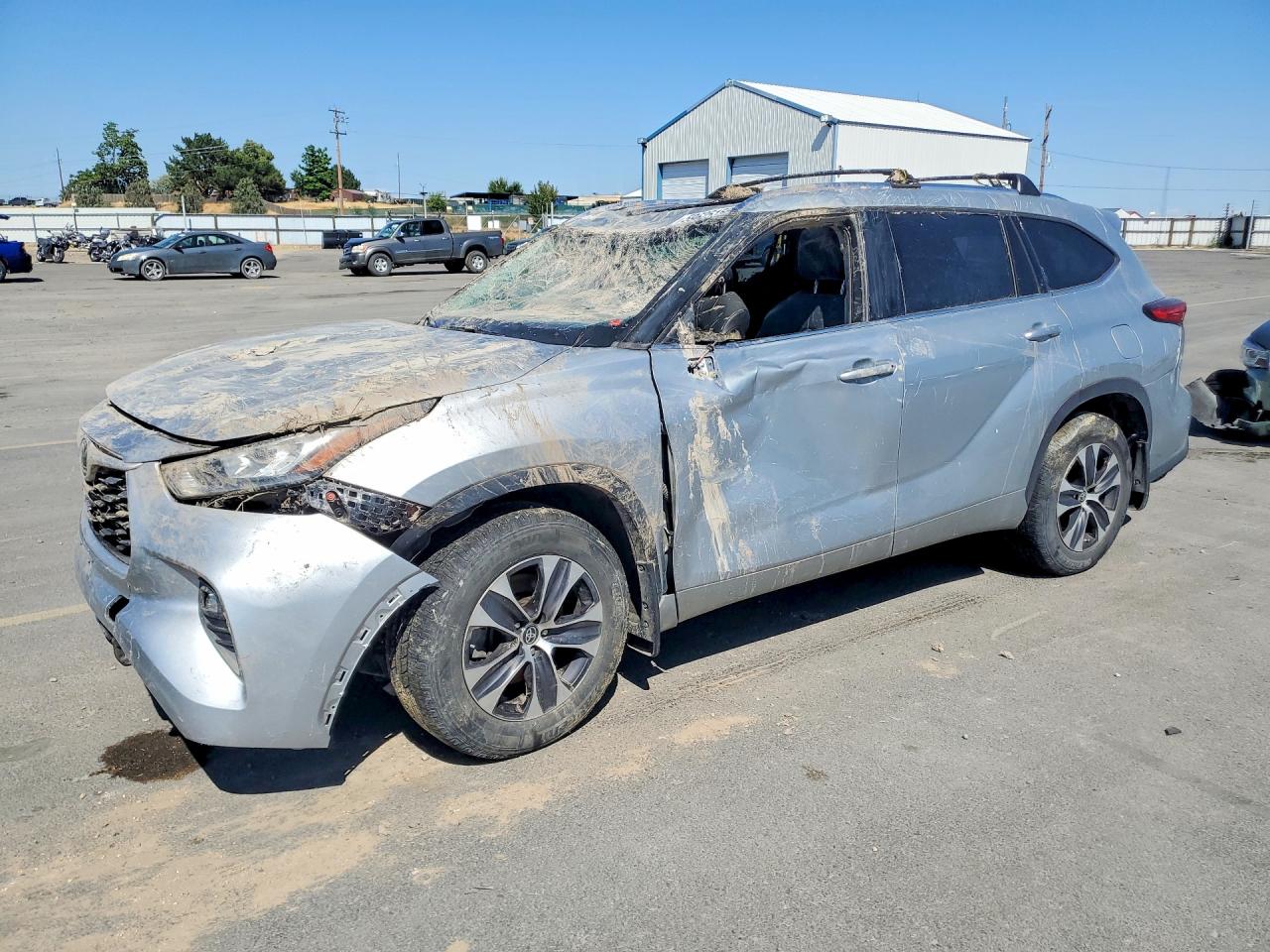 2020 TOYOTA HIGHLANDER XLE