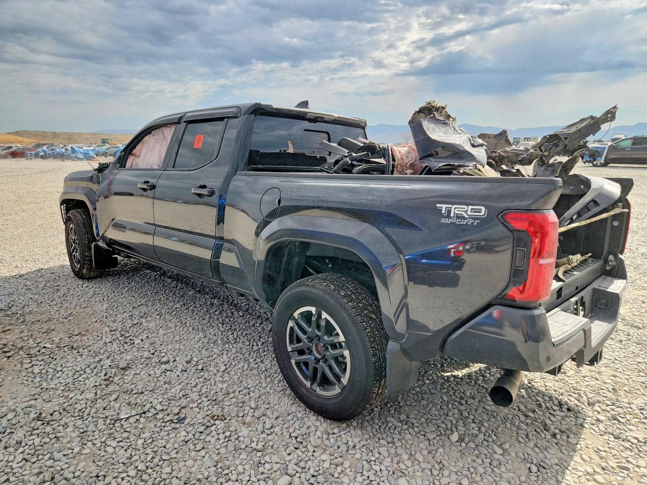 2025 TOYOTA TACOMA TRD SPORT — снимка 2