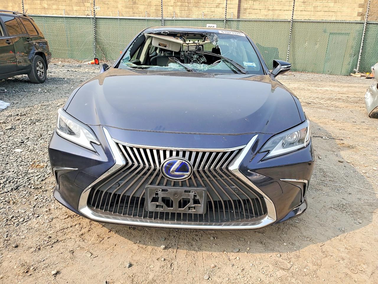 2019 LEXUS ES 300H — снимка 5