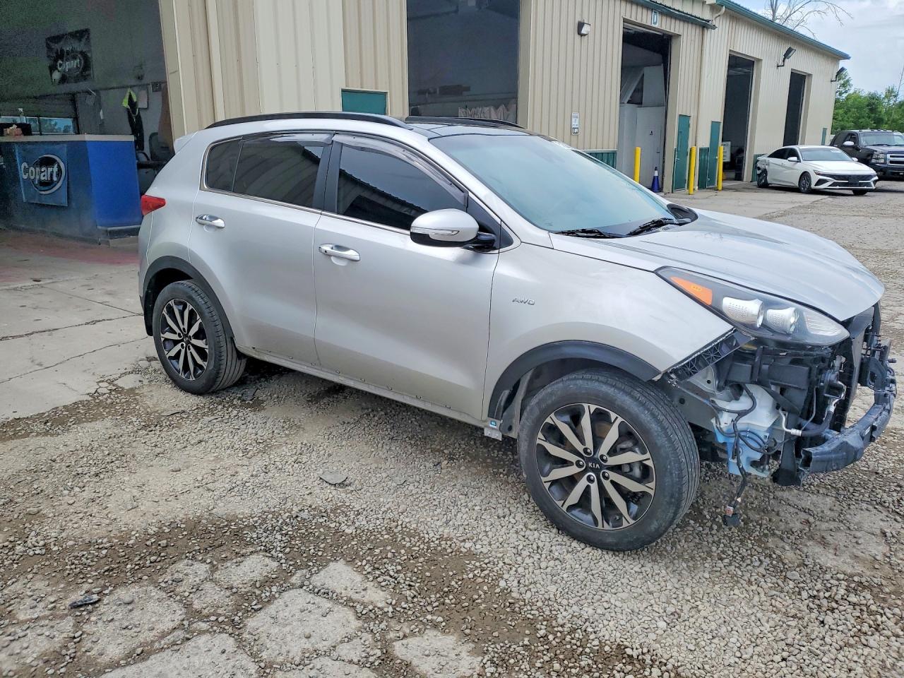 2019 KIA SPORTAGE EX — снимка 4