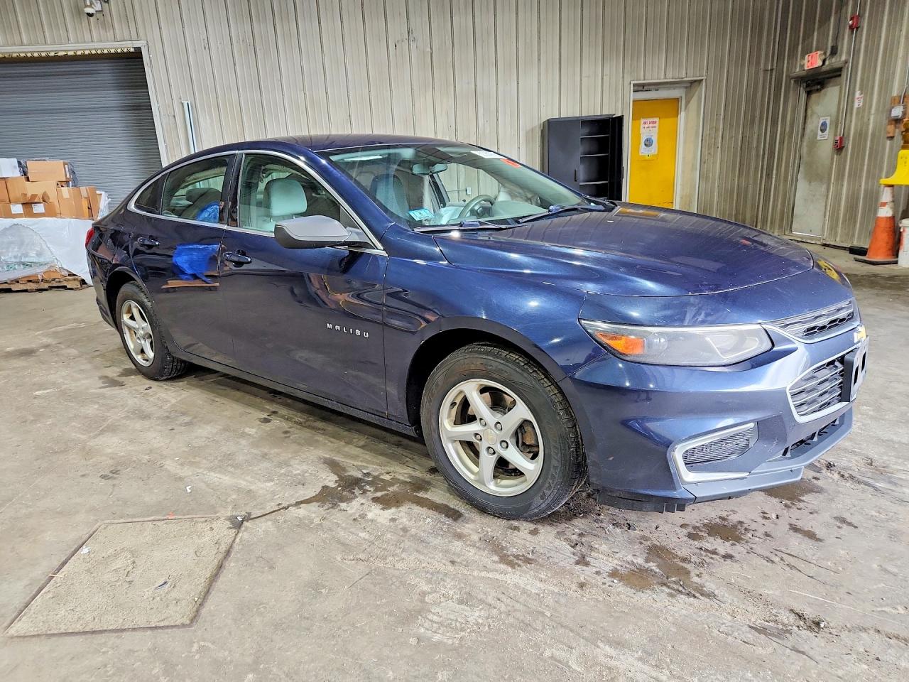 2017 CHEVROLET MALIBU LS — снимка 4