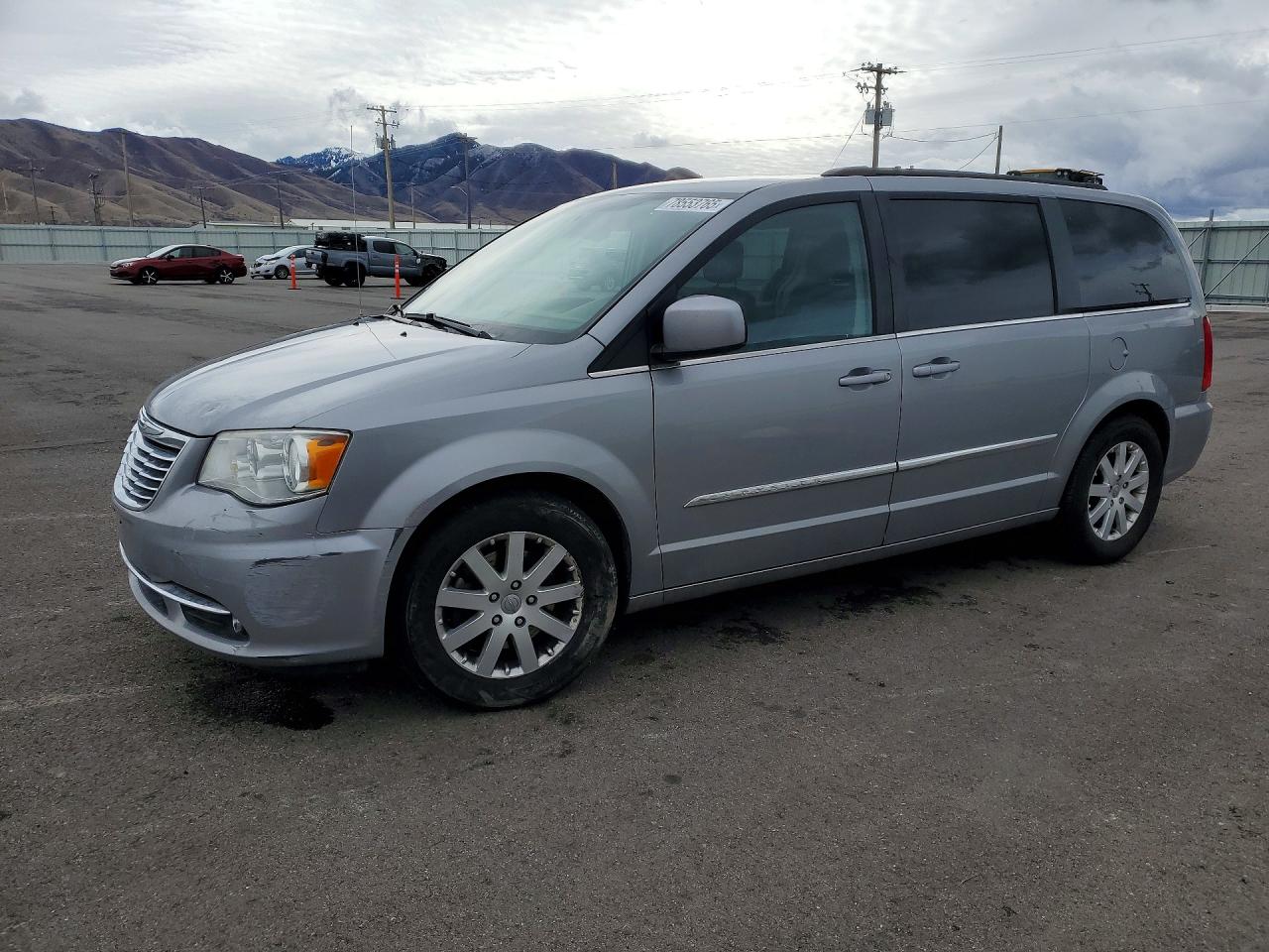 2016 CHRYSLER TOWN & COUNTRY TOURING