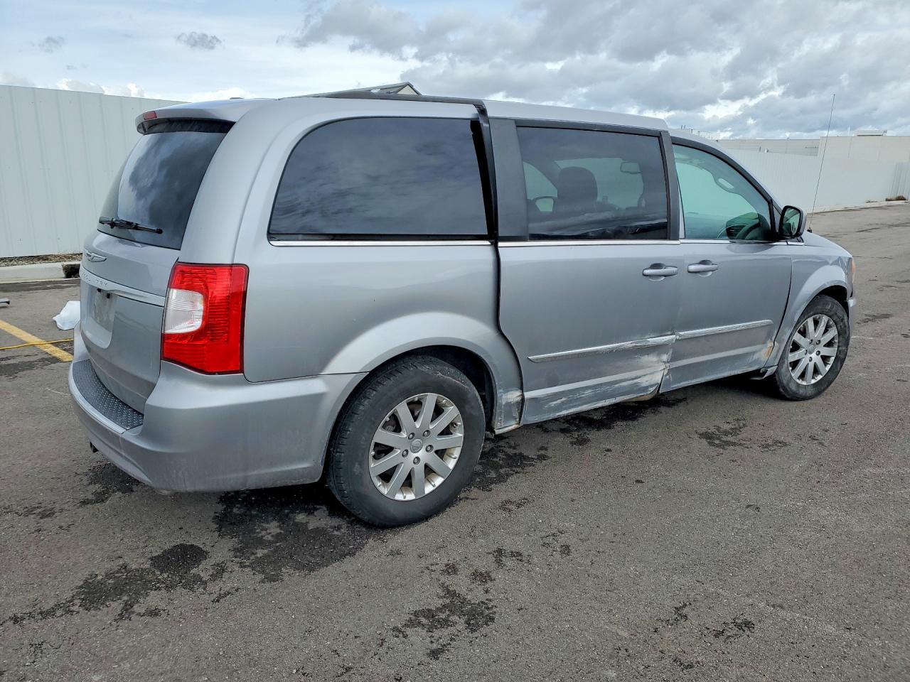 2016 CHRYSLER TOWN & COUNTRY TOURING — снимка 3