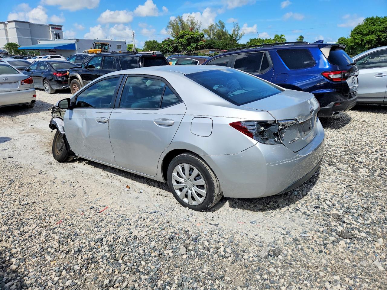 2015 TOYOTA COROLLA LE — снимка 2