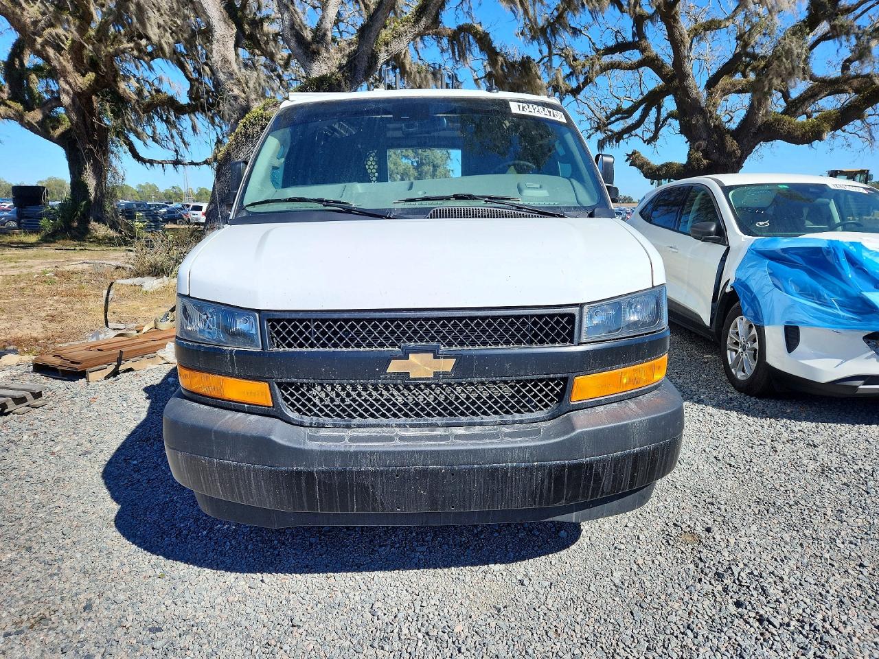 2025 CHEVROLET EXPRESS G2500 — снимка 5