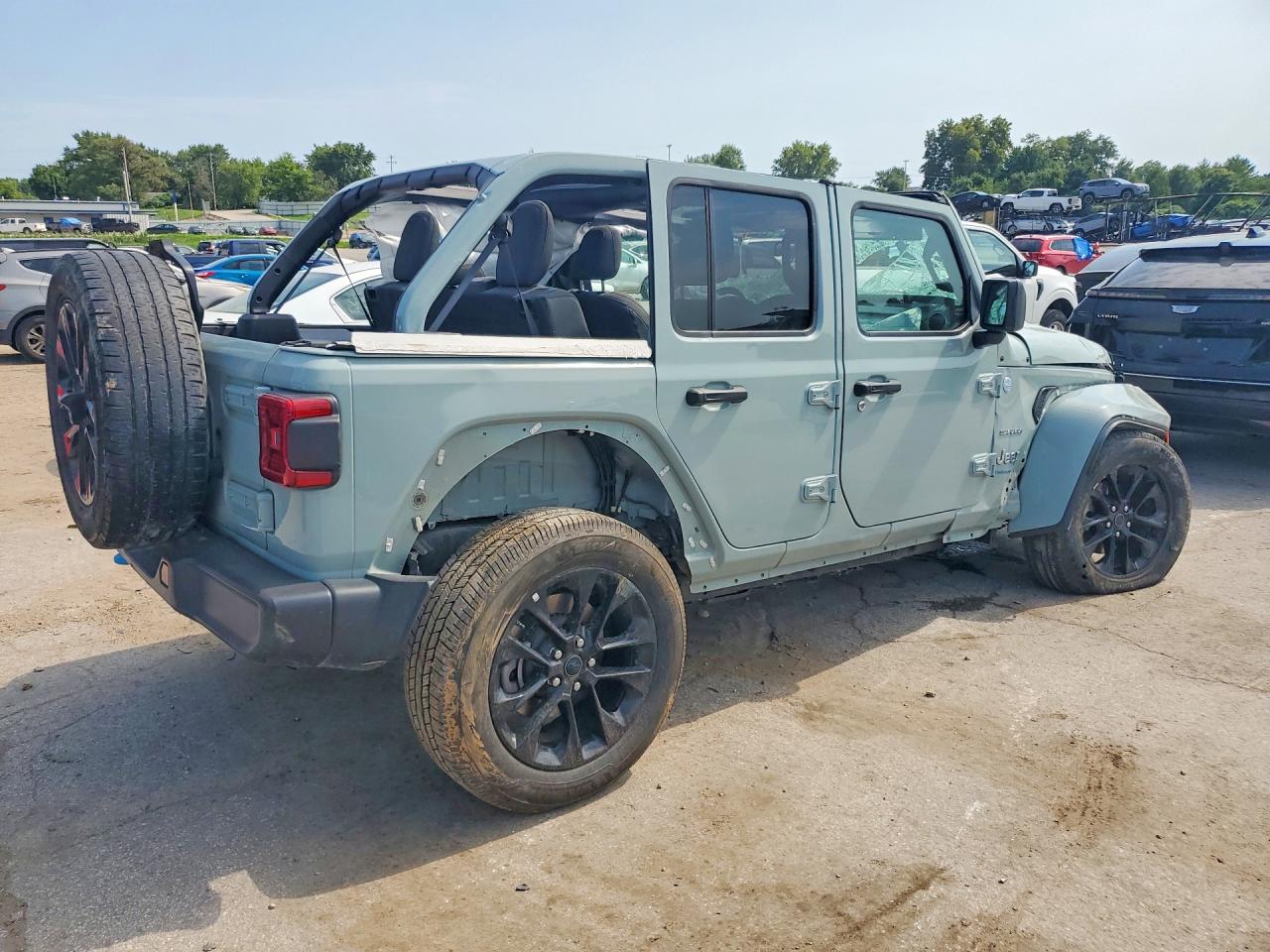 2024 JEEP WRANGLER SAHARA 4XE — снимка 3