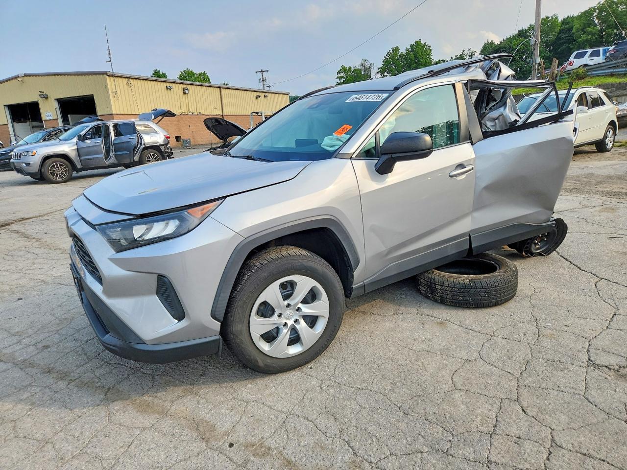 2020 TOYOTA RAV4 LE