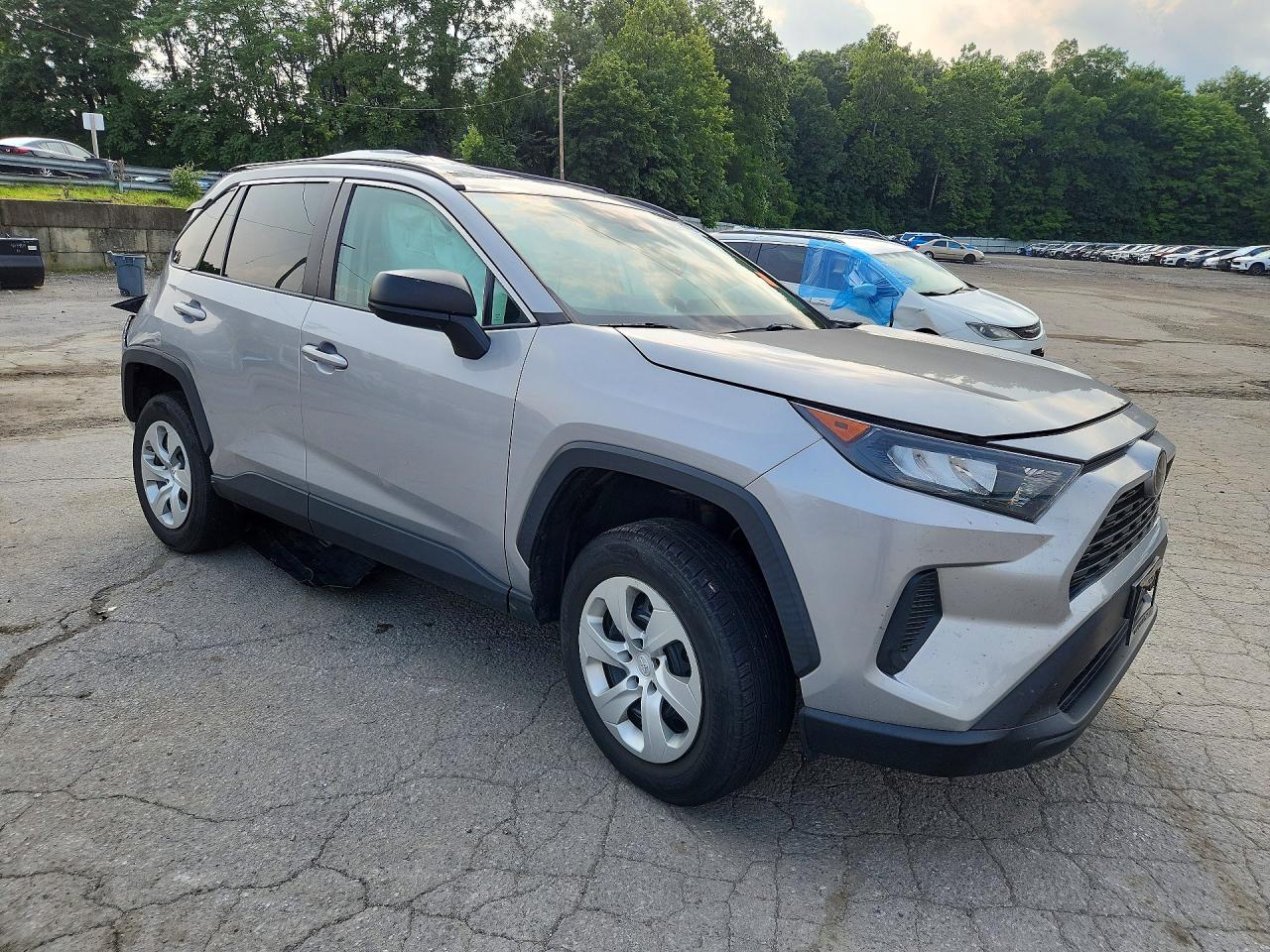 2020 TOYOTA RAV4 LE — снимка 4