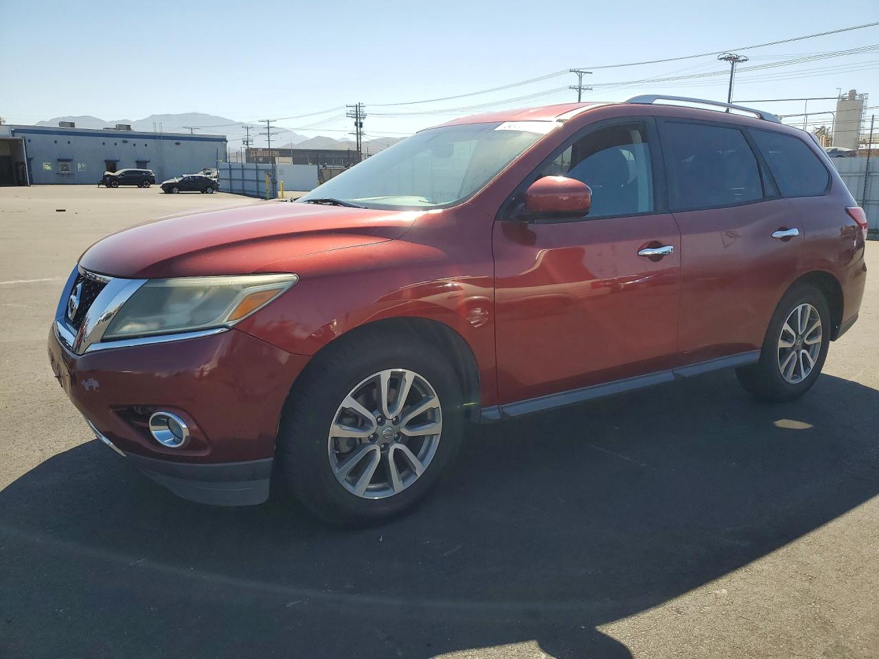 2015 NISSAN PATHFINDER SV