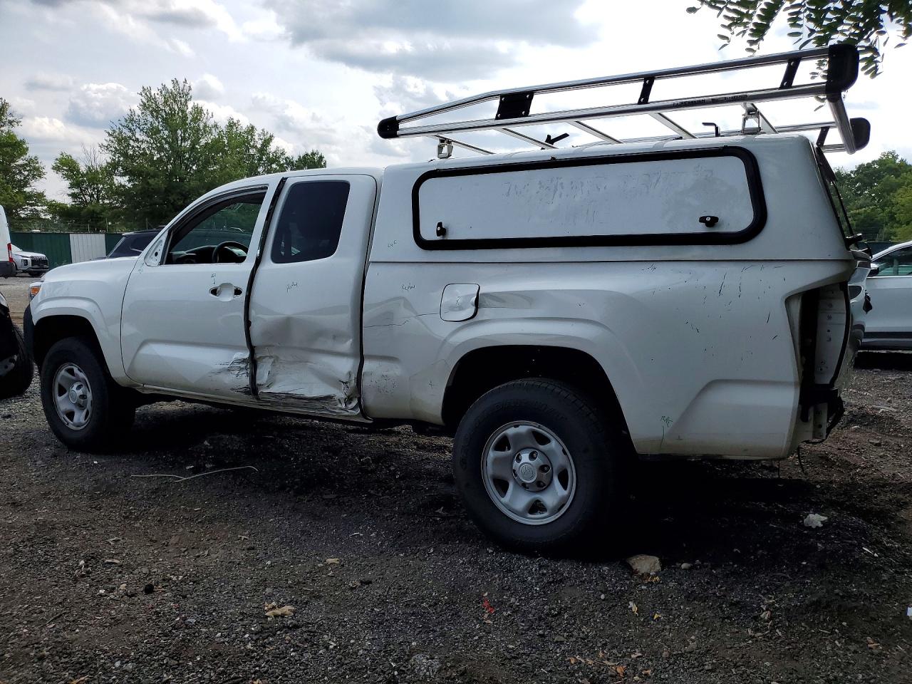 2023 TOYOTA TACOMA SR — снимка 2