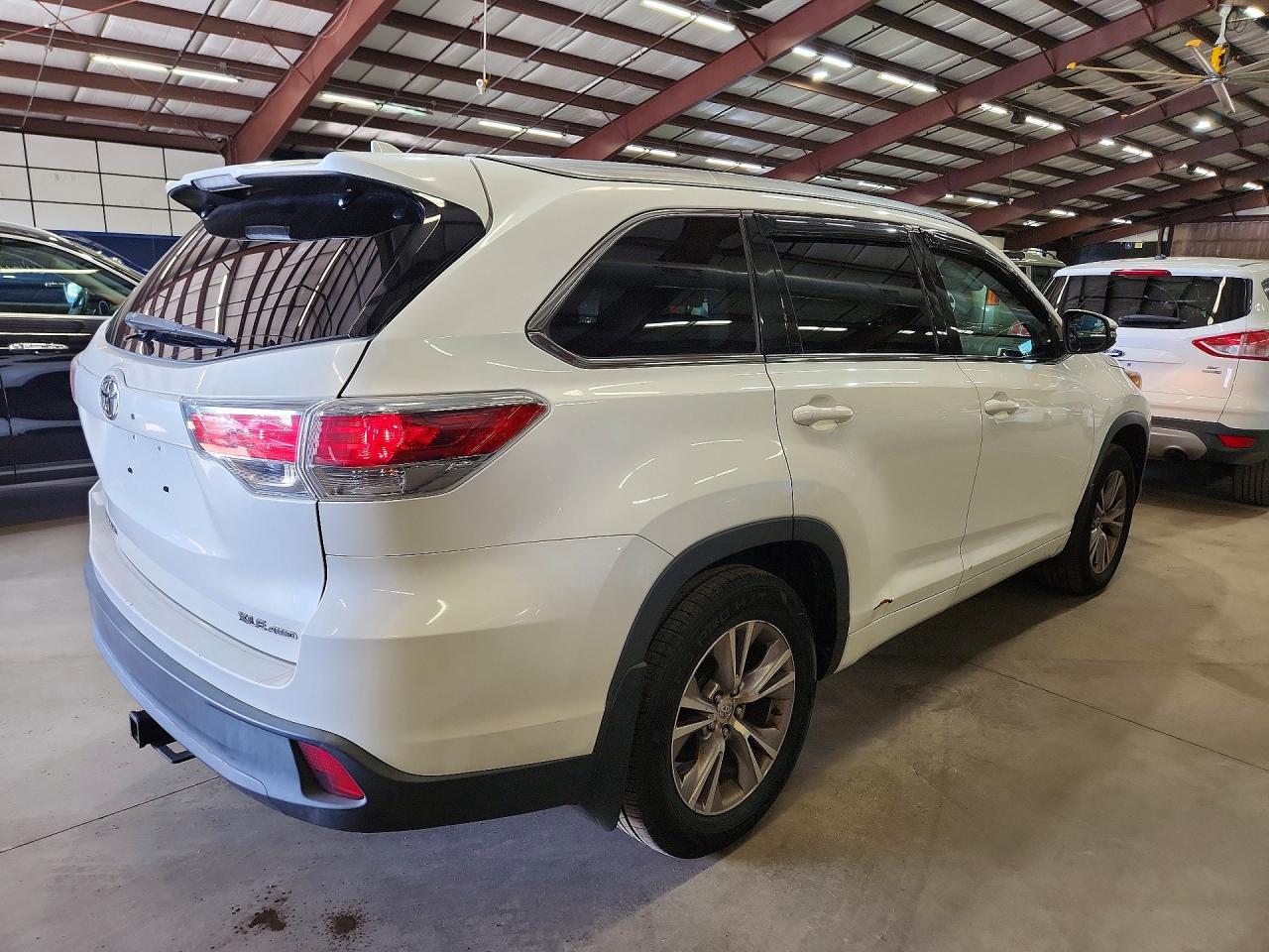 2015 TOYOTA HIGHLANDER XLE — снимка 3