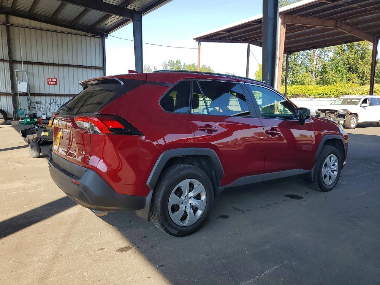 2019 TOYOTA RAV4 LE — снимка 3