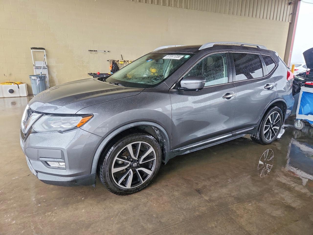 2018 NISSAN ROGUE SL