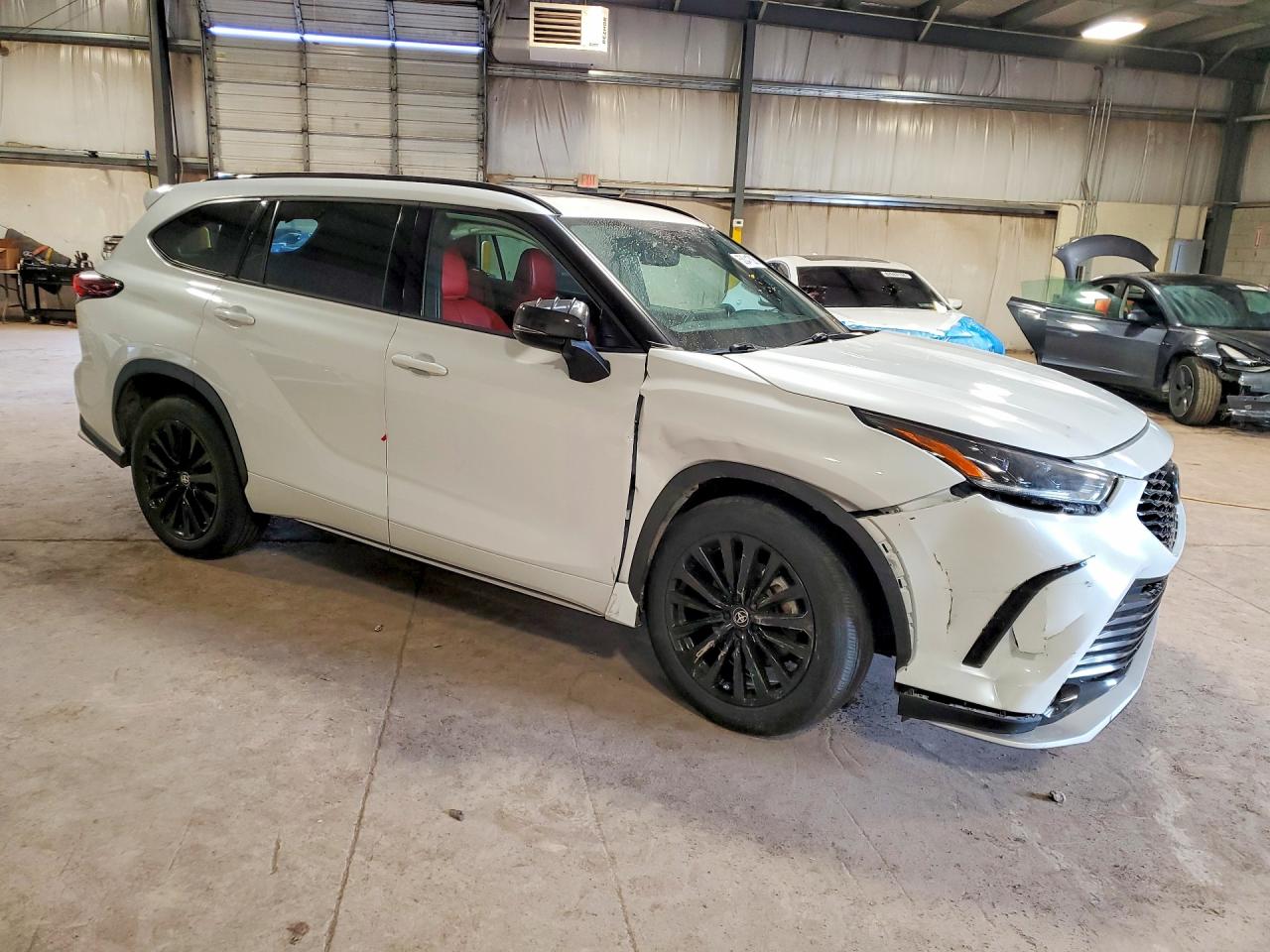 2024 TOYOTA HIGHLANDER XSE — снимка 4