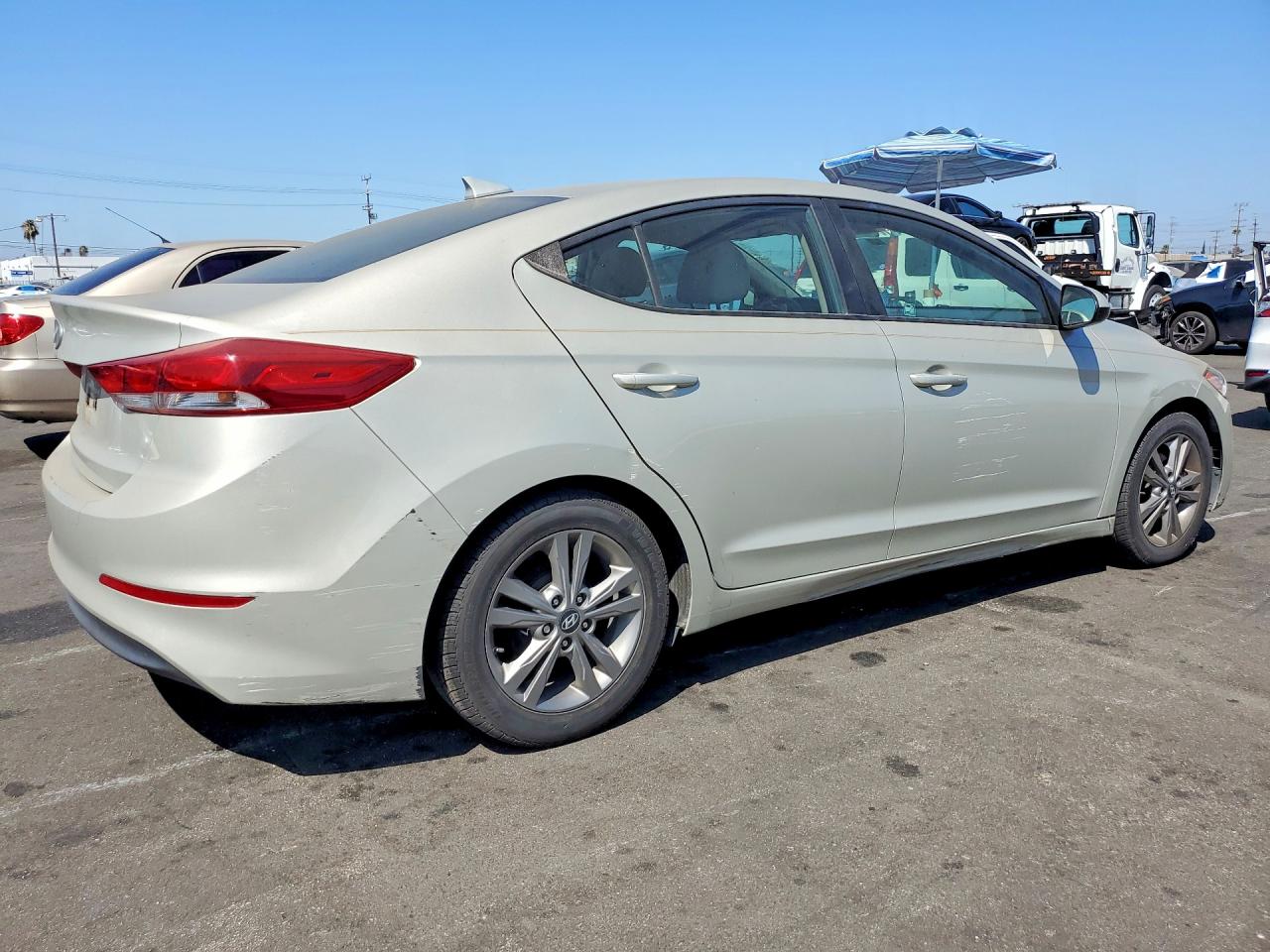 2017 HYUNDAI ELANTRA SE — снимка 3