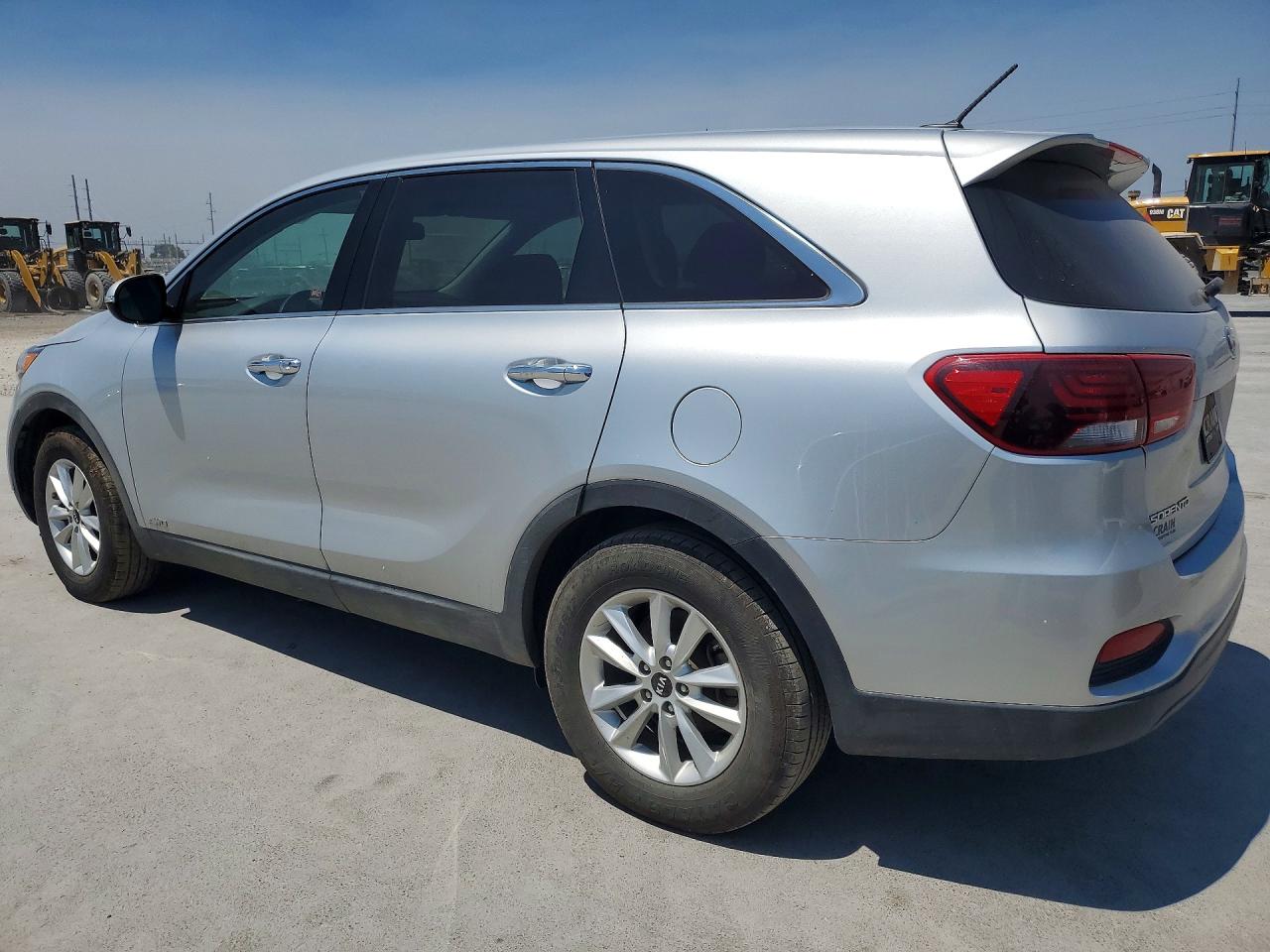 2019 KIA SORENTO LX V6 — снимка 2
