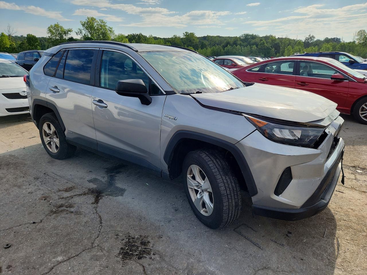 2020 TOYOTA RAV4 LE — снимка 4