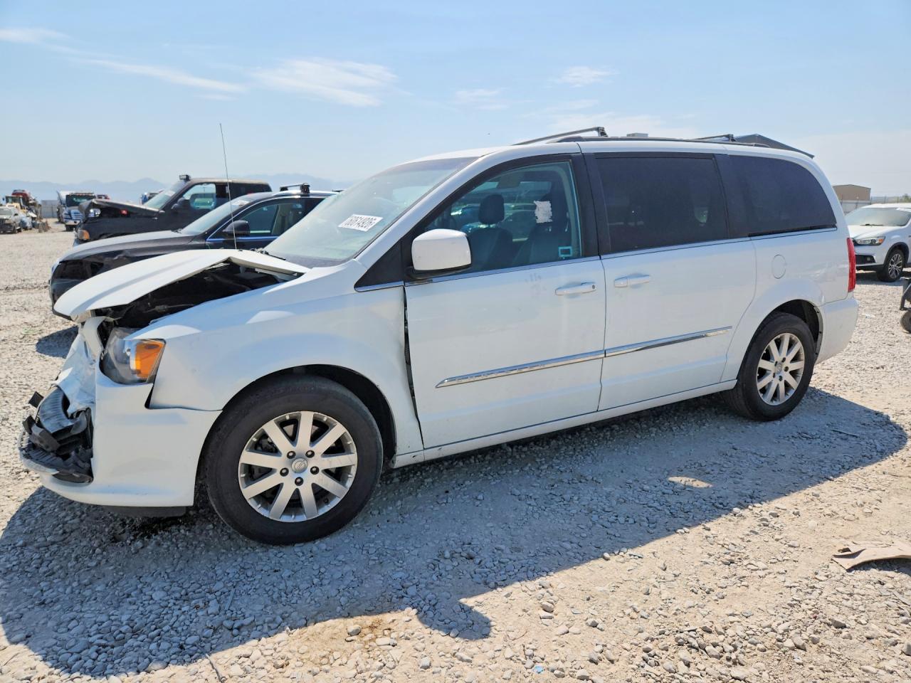 2016 CHRYSLER TOWN & COUNTRY TOURING