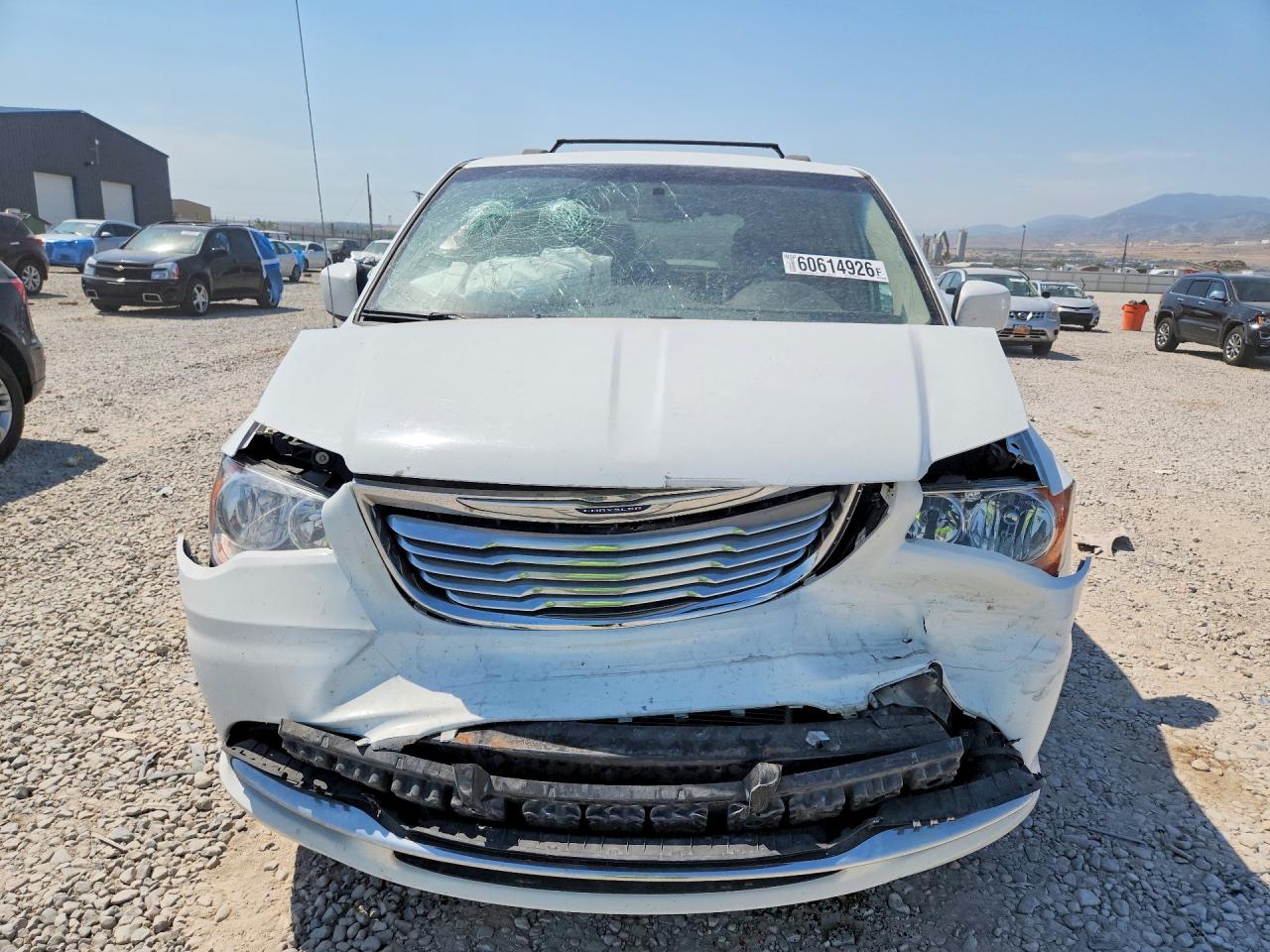 2016 CHRYSLER TOWN & COUNTRY TOURING — снимка 5