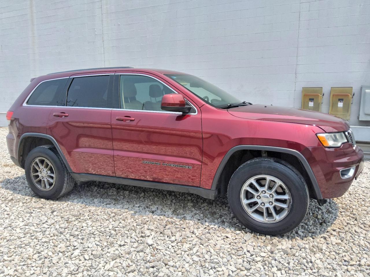 2019 JEEP GRAND CHEROKEE LAREDO — снимка 4
