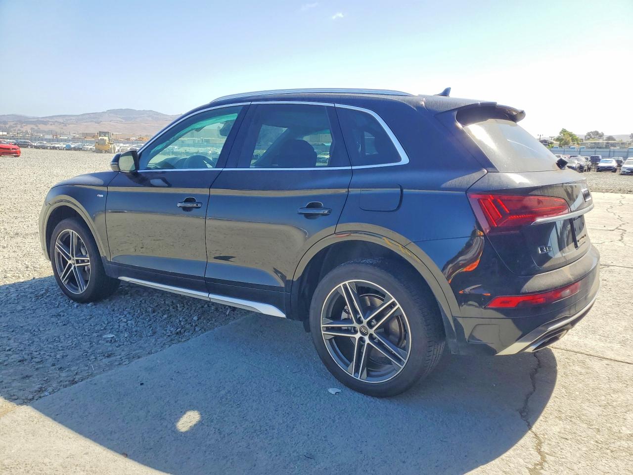 2022 AUDI Q5 E PREMIUM 55 — снимка 2