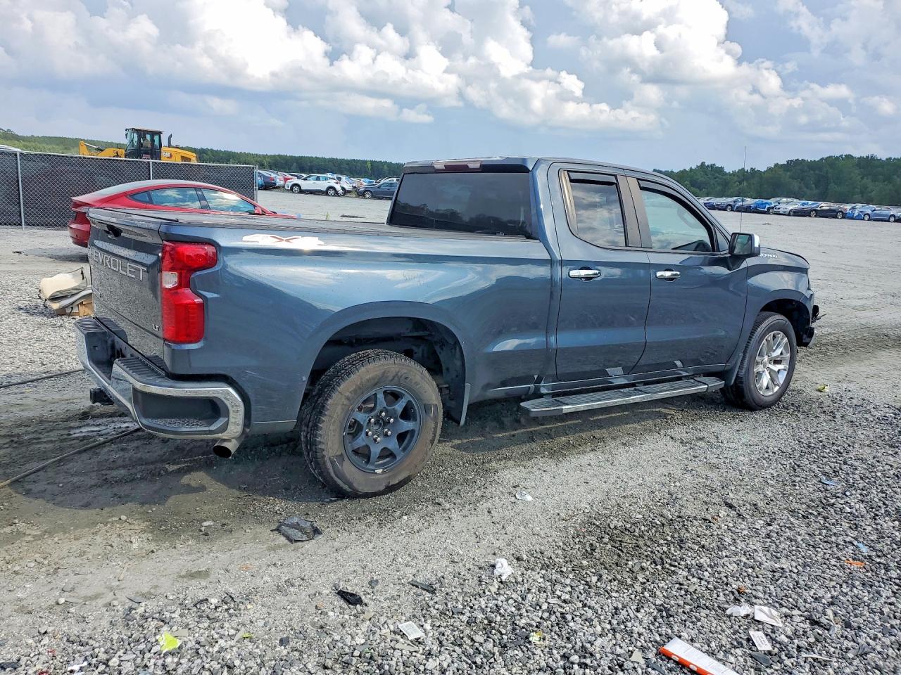 2020 CHEVROLET SILVERADO K1500 LT — снимка 3
