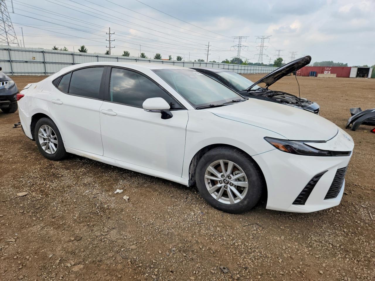 2025 TOYOTA CAMRY SE — снимка 4