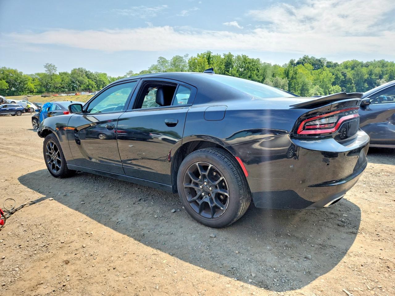 2017 DODGE CHARGER SXT — снимка 2