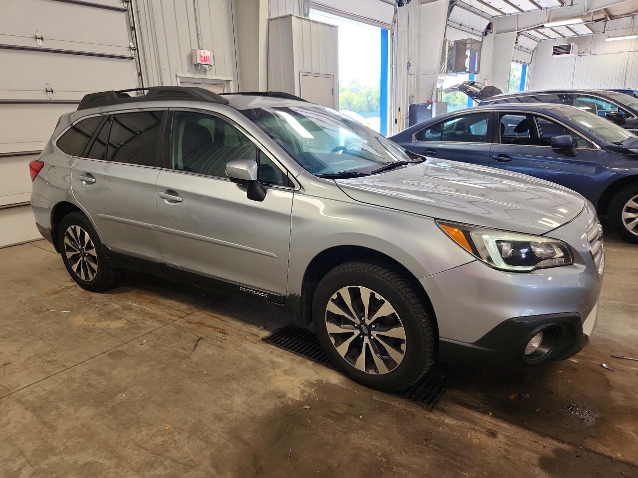 2016 SUBARU OUTBACK 2.5I LIMITED — снимка 4