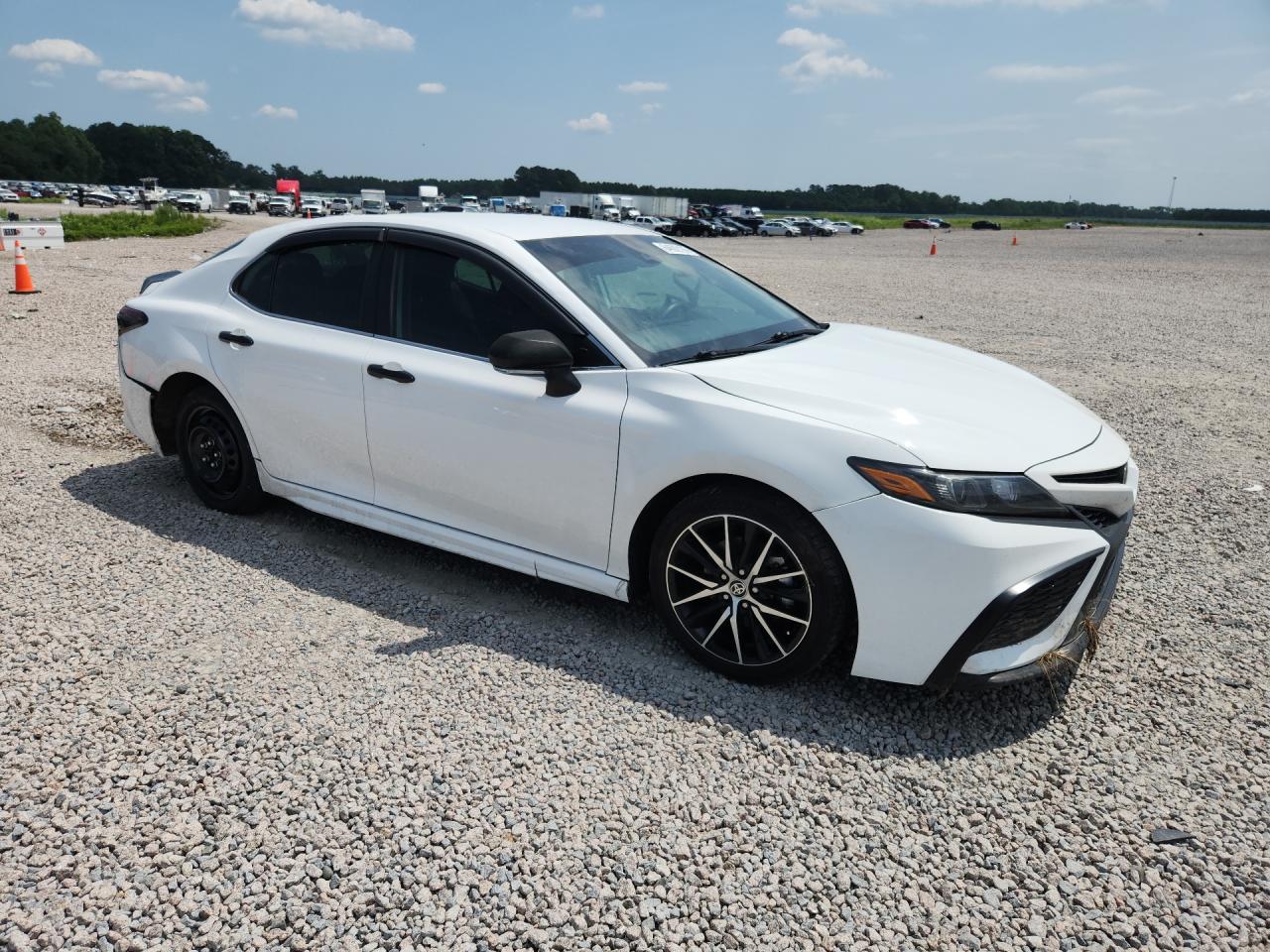 2023 TOYOTA CAMRY SE — снимка 4