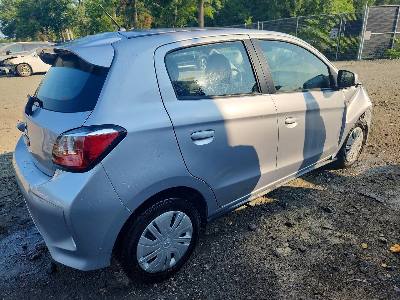 2024 MITSUBISHI MIRAGE ES — снимка 3