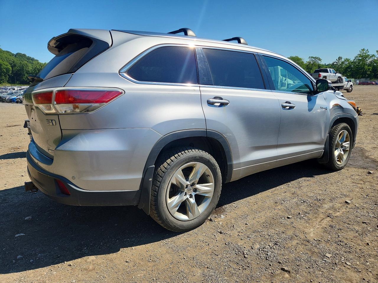 2015 TOYOTA HIGHLANDER HYBRID LIMITED PLATINUM — снимка 3