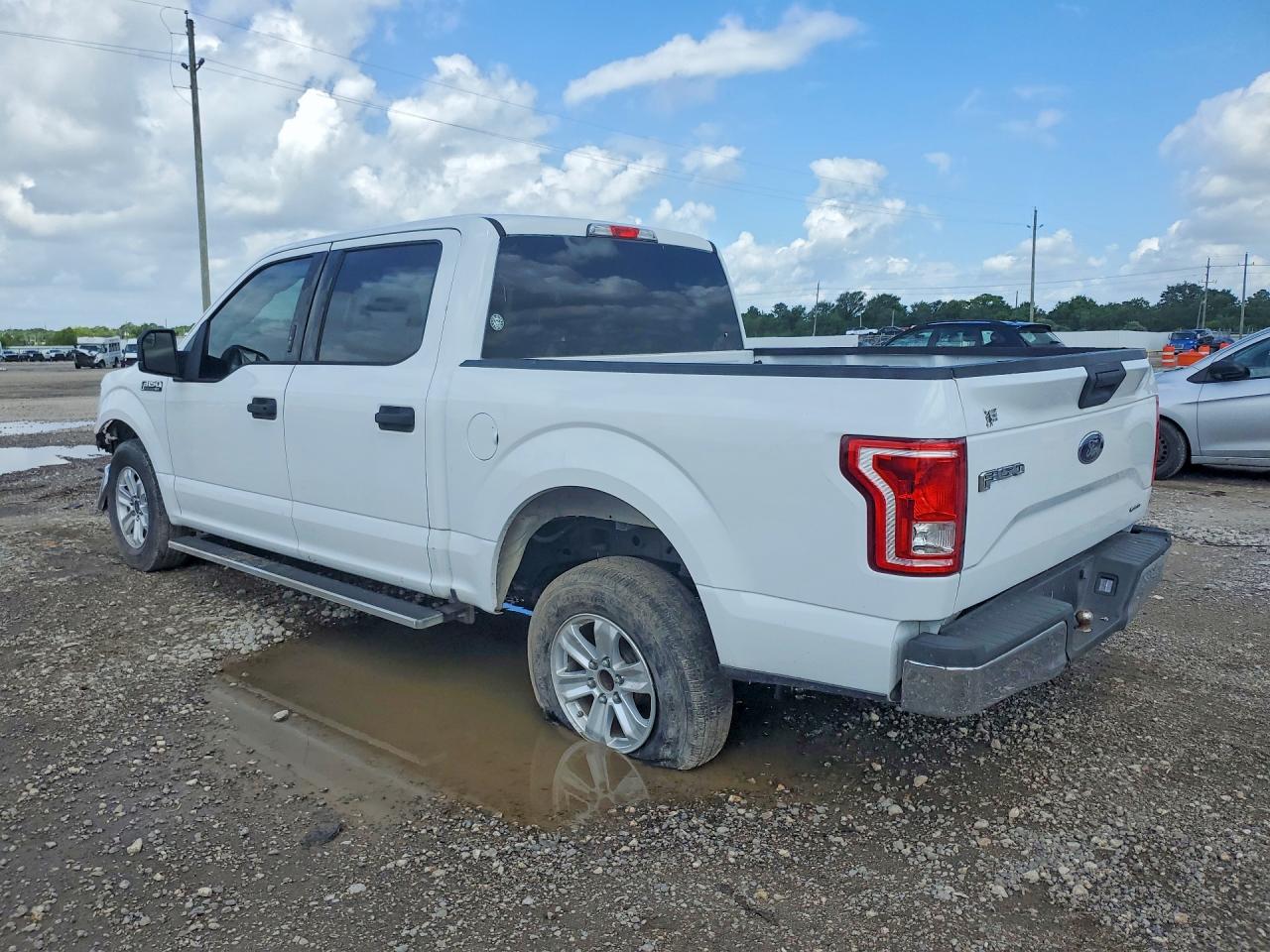 2015 FORD F 150 — снимка 2