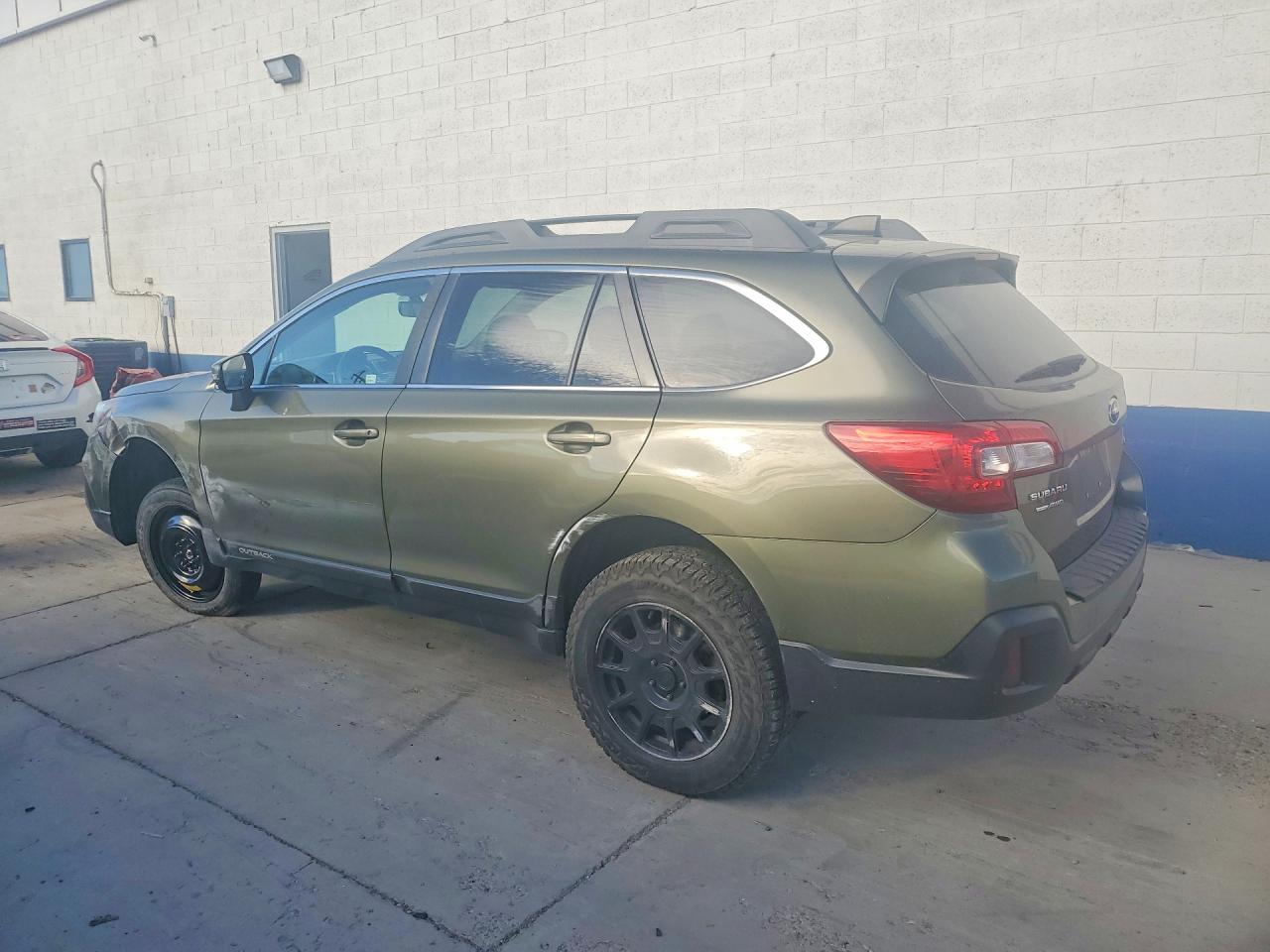 2018 SUBARU OUTBACK 2.5I PREMIUM — снимка 2