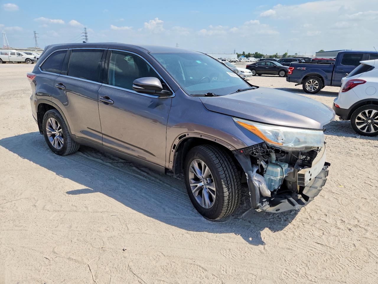 2015 TOYOTA HIGHLANDER LE PLUS — снимка 4