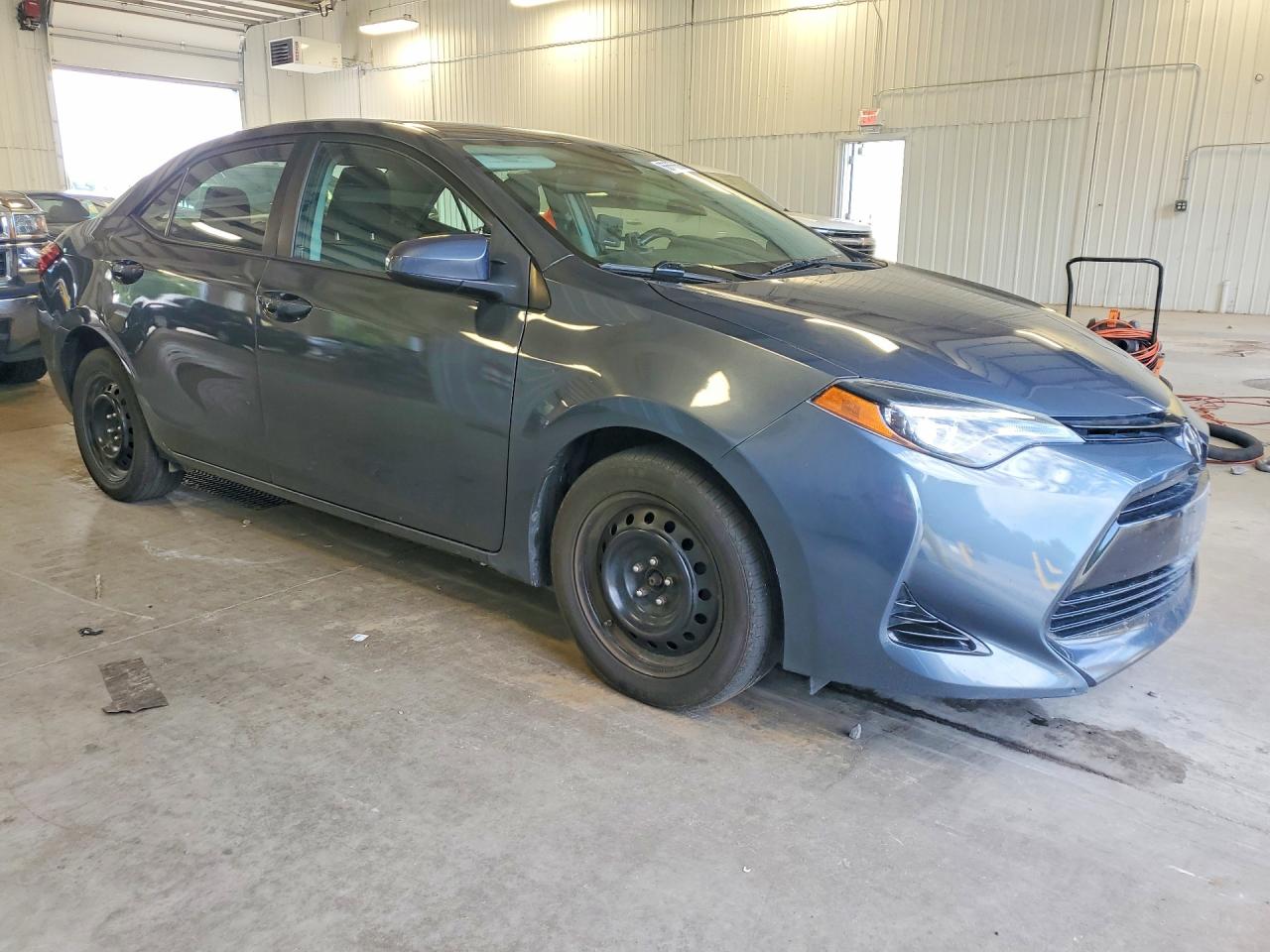 2017 TOYOTA COROLLA LE — снимка 4
