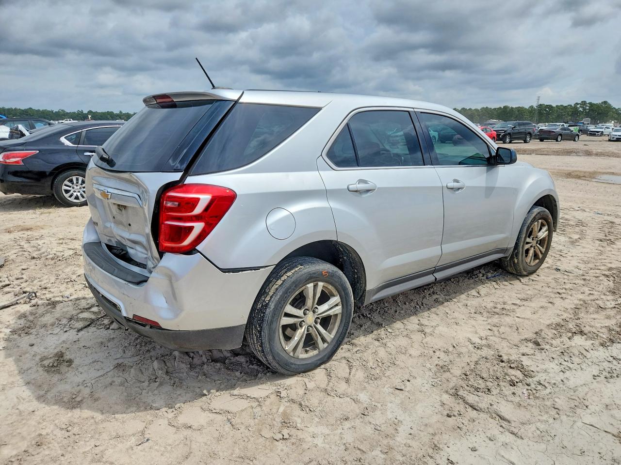 2017 CHEVROLET EQUINOX LS — снимка 3