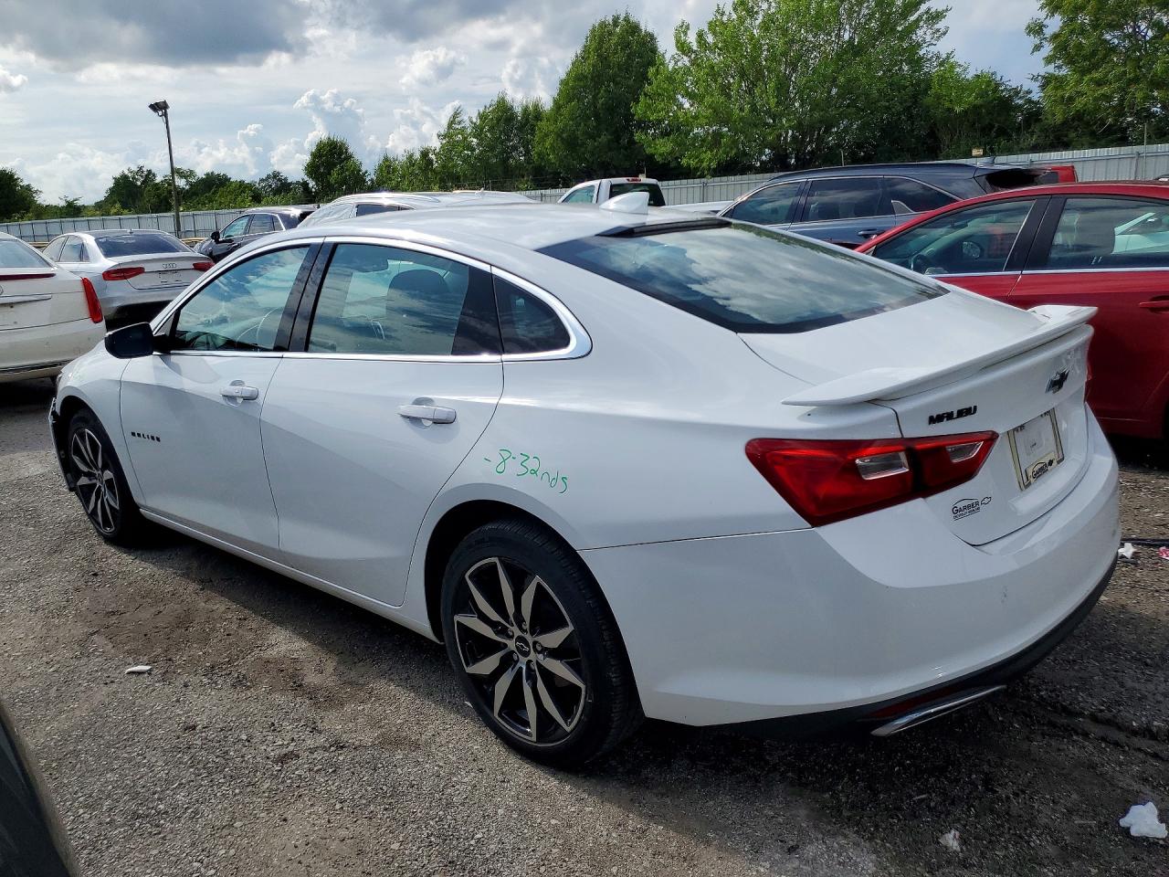 2022 CHEVROLET MALIBU RS — снимка 2