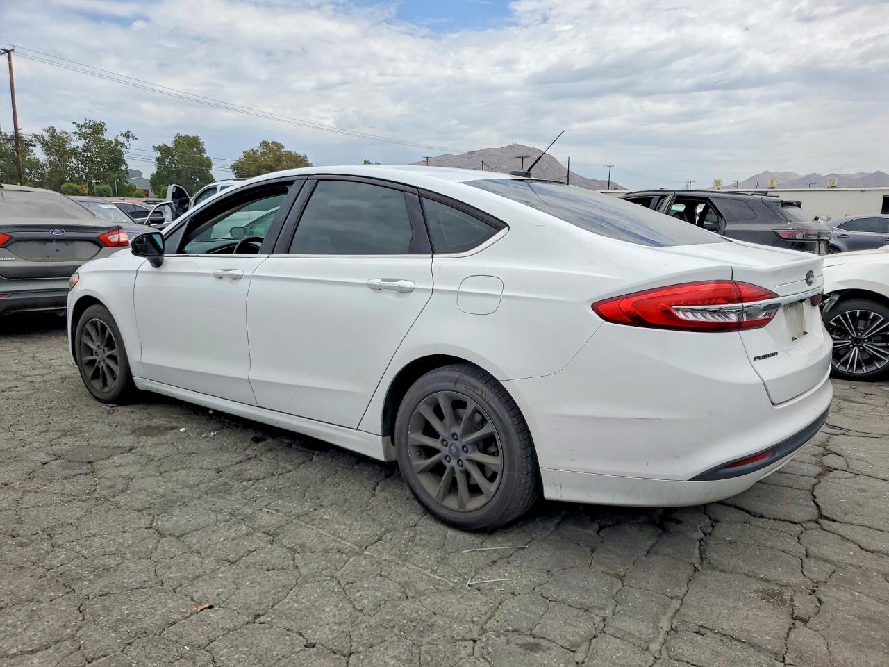 2017 FORD FUSION SE — снимка 2