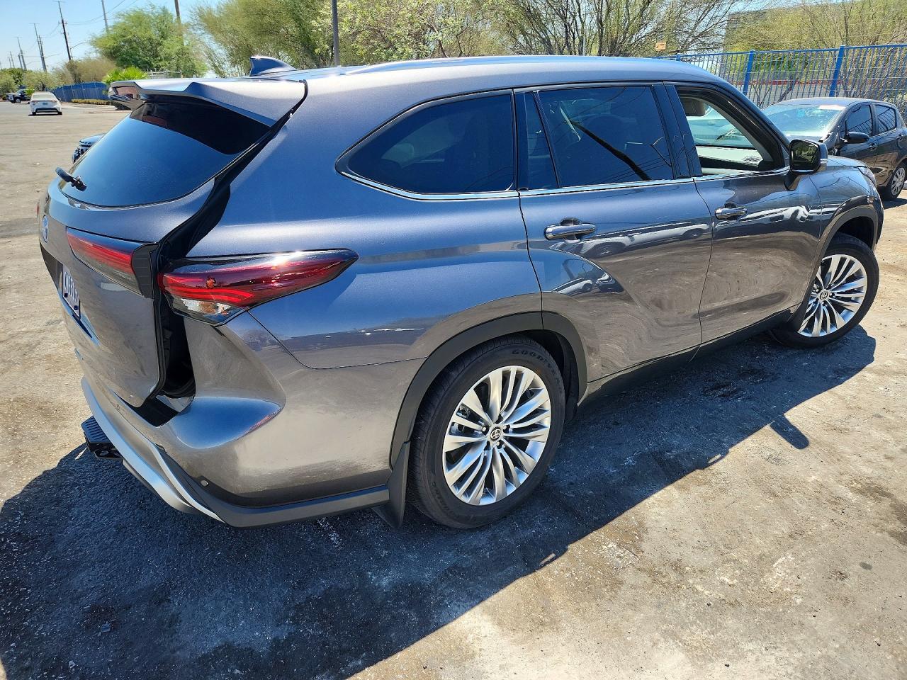 2025 TOYOTA HIGHLANDER SPORT — снимка 3