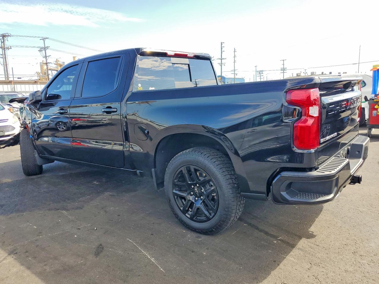 2025 CHEVROLET SILVERADO K1500 RST — снимка 2