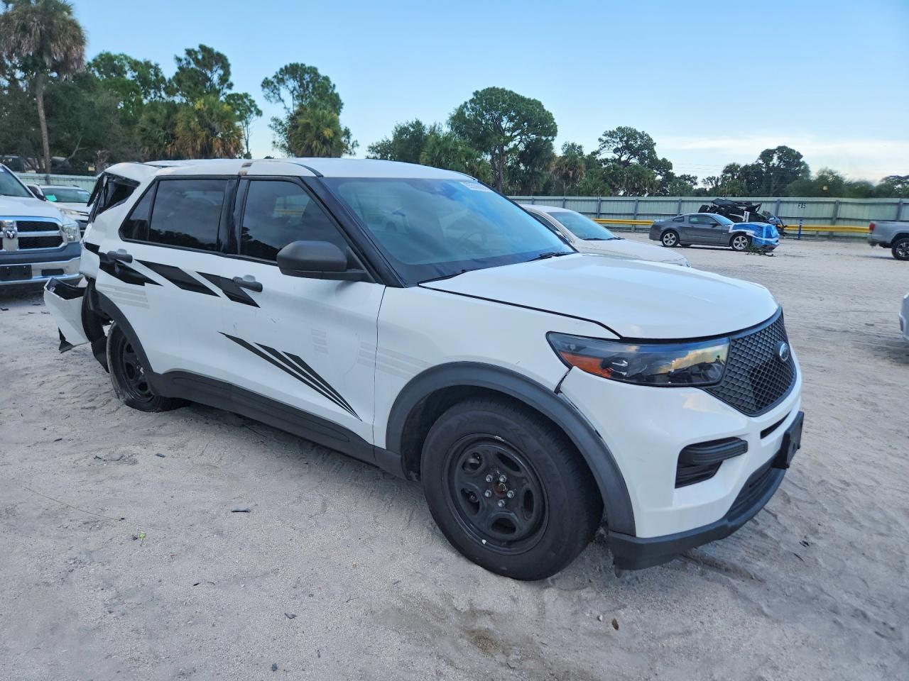 2021 FORD EXPLORER POLICE INTERCEPTOR — снимка 4